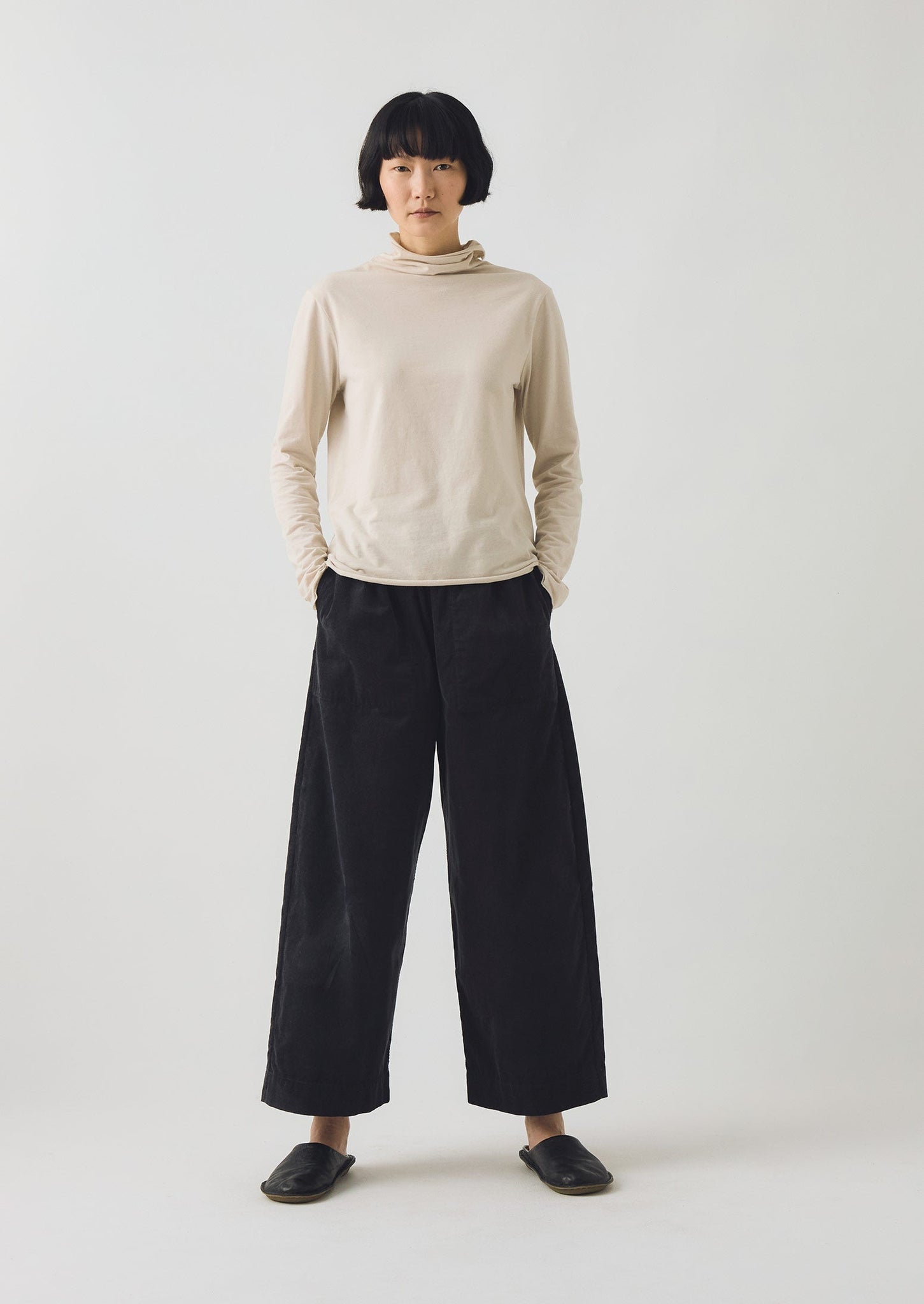 Organic Cord Barrel Leg Pants | Charcoal