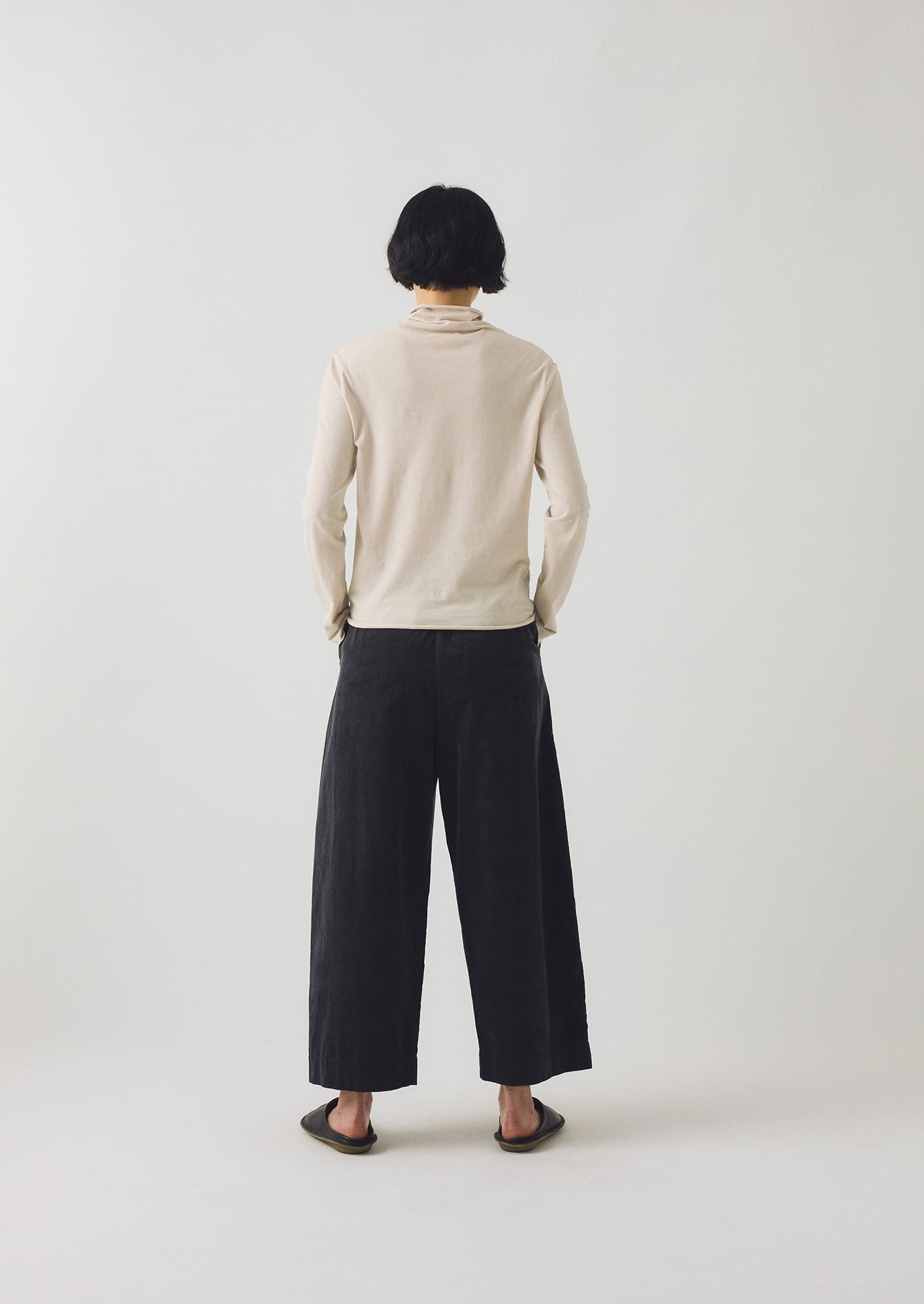 Organic Cord Barrel Leg Pants | Charcoal
