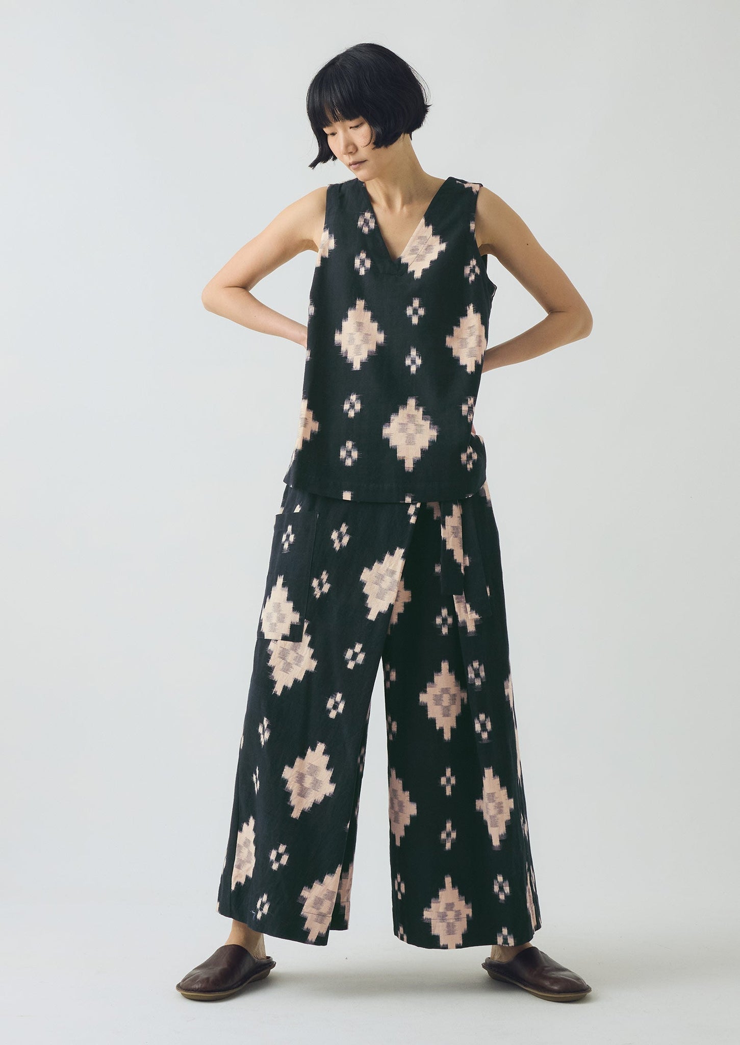 Fugue Ikat Wrap Pants | Midnight/Sand