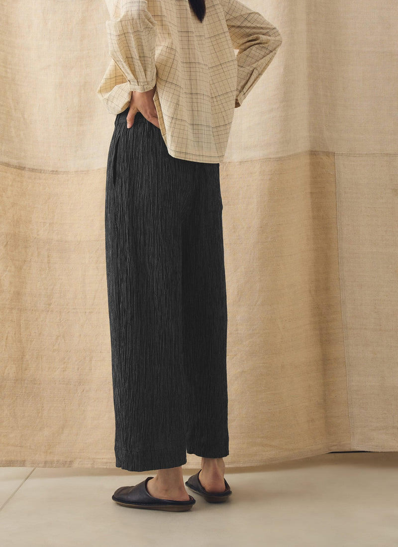 Fine Stripe Crinkle Cotton Barrel Leg Pants | Earth/Ecru
