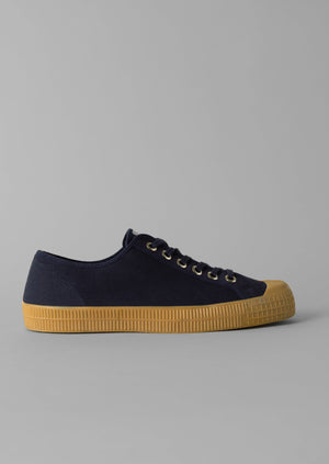 Novesta Star Master Sneakers | Navy | TOAST