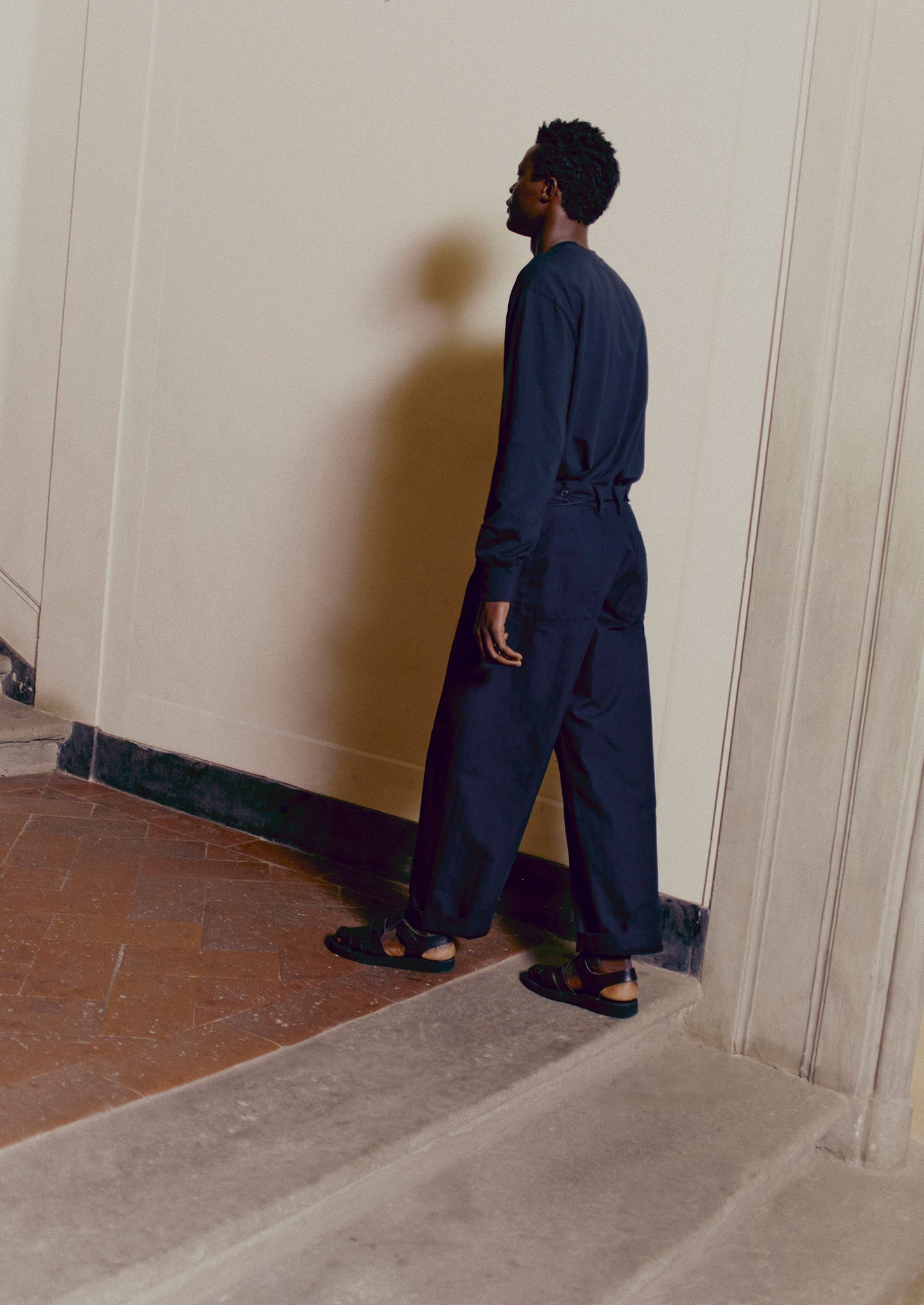 Long Sleeve Crew Neck Tee | Dark Charcoal