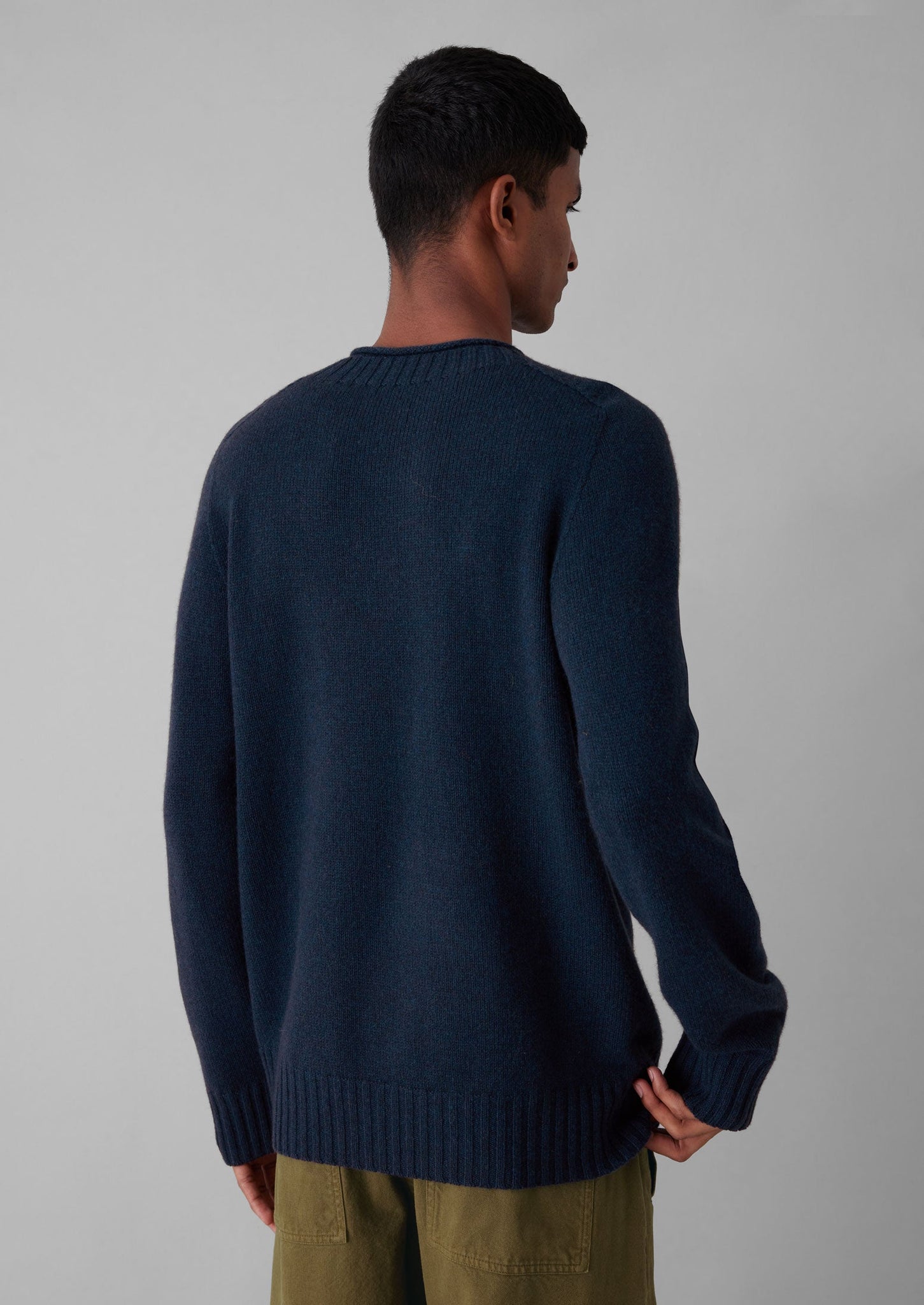 Seamless Wool Cashmere Sweater | Midnight