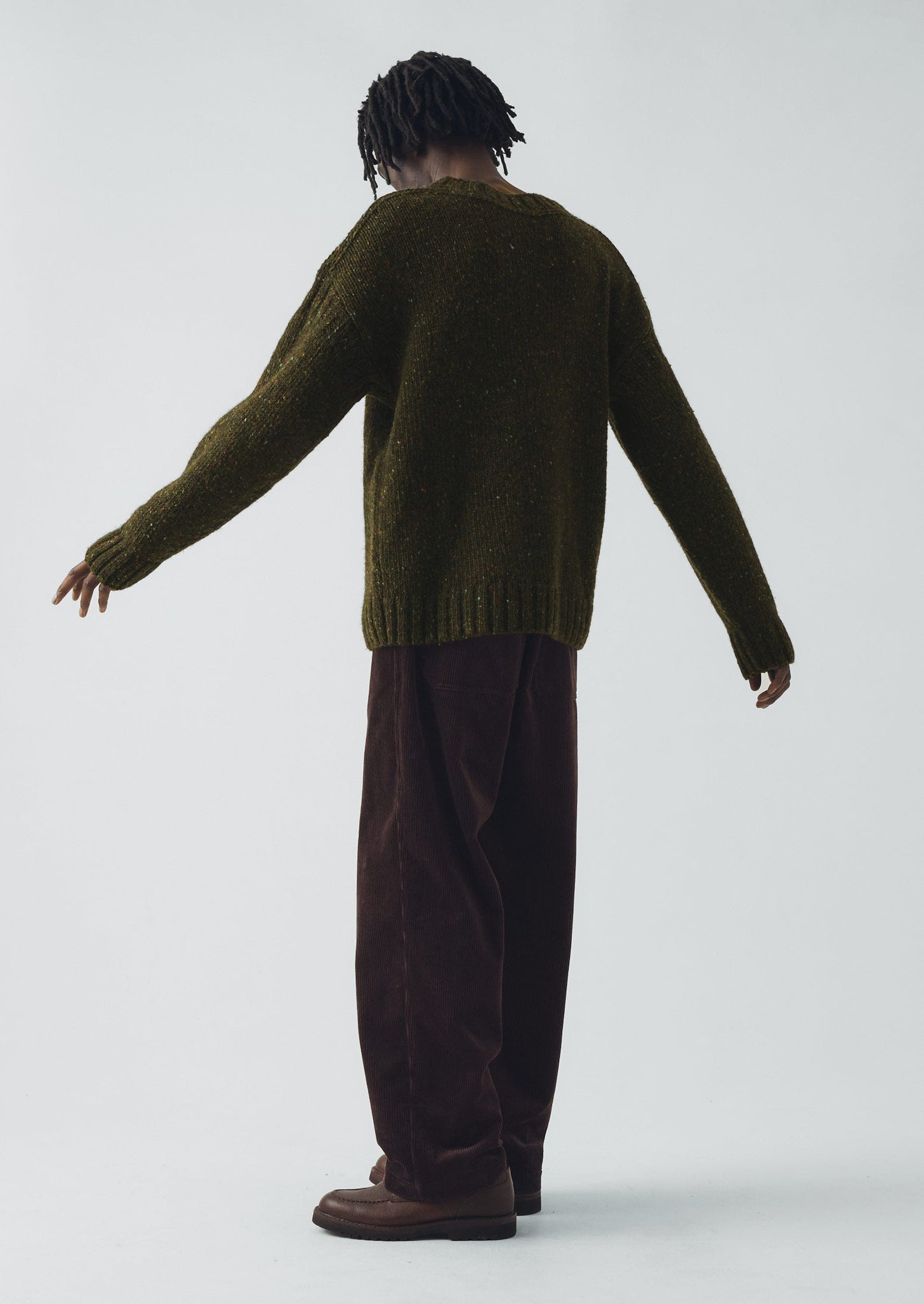 Finn Donegal Wool Sweater | Khaki
