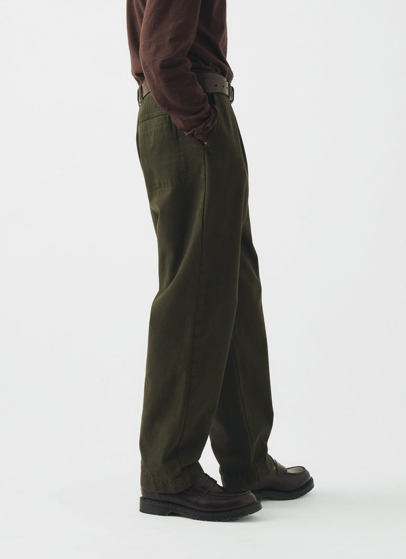 Otto Cotton Herringbone Pleated Pants | Tent Green
