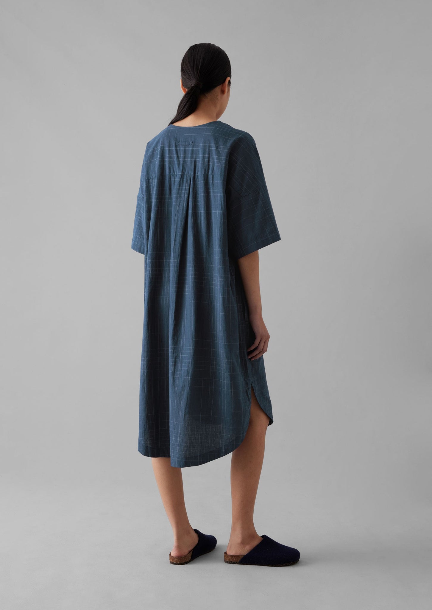 Hand Woven Sketched Check Nightdress | Twilight/Ecru