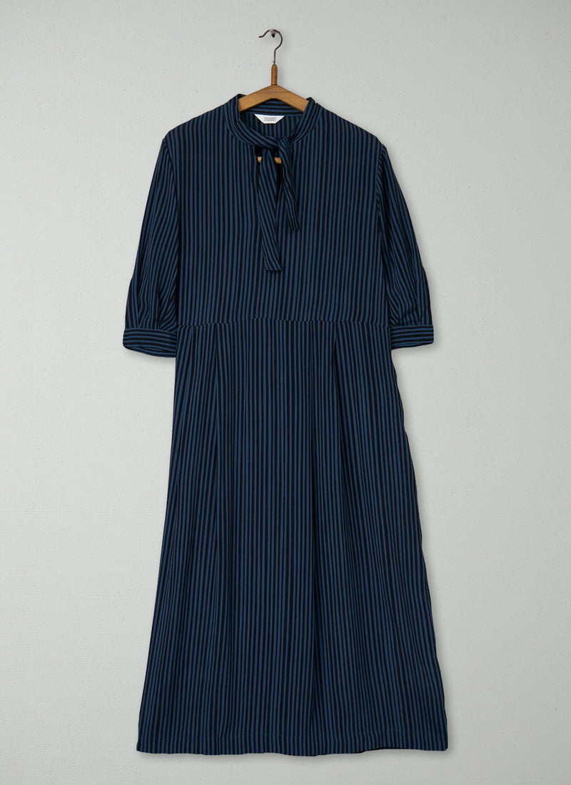 Reworn Vertical Stripe Print Dress Size 8 (2059) | Multi