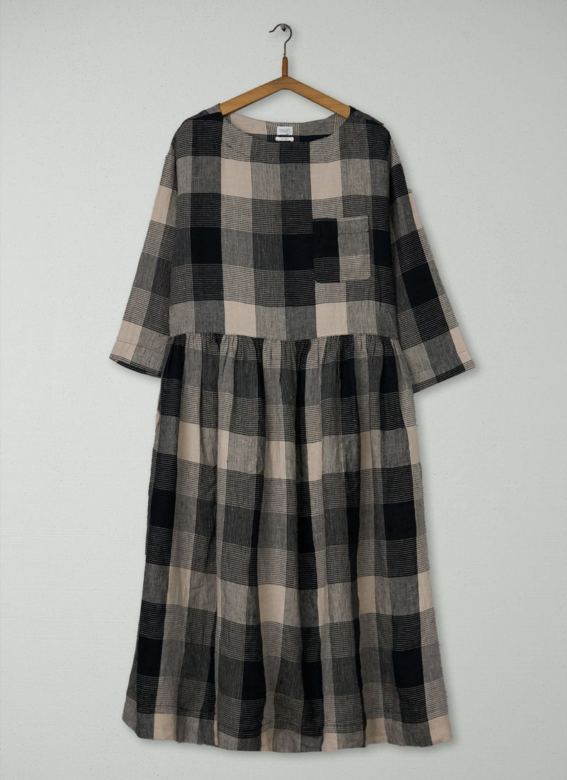 Reworn Check Linen Dress Size M (1904) | Multi