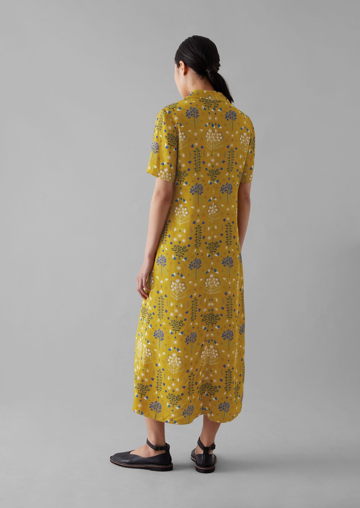 Collector Print Fluid Shirt Dress | Golden Ochre