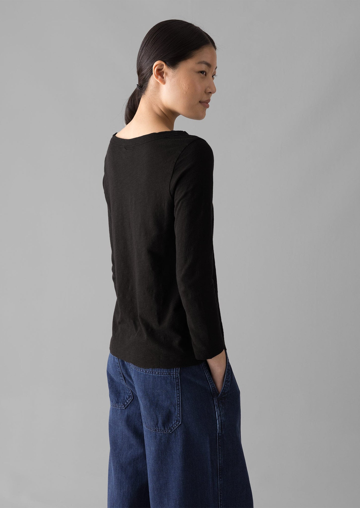 Lia Garment Dyed Boat Neck Tee | Carbon Black