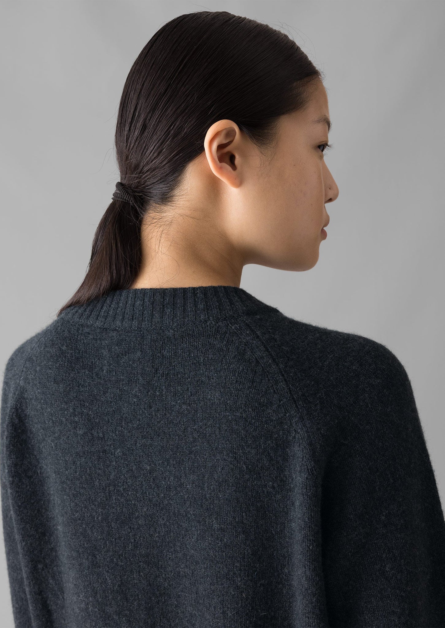 Eden Wool Cashmere Raglan Cardigan | Charcoal