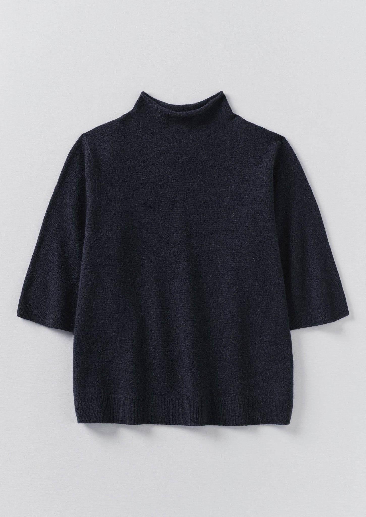 Fine Wool Cashmere Half Sleeve Sweater | Darkest Navy