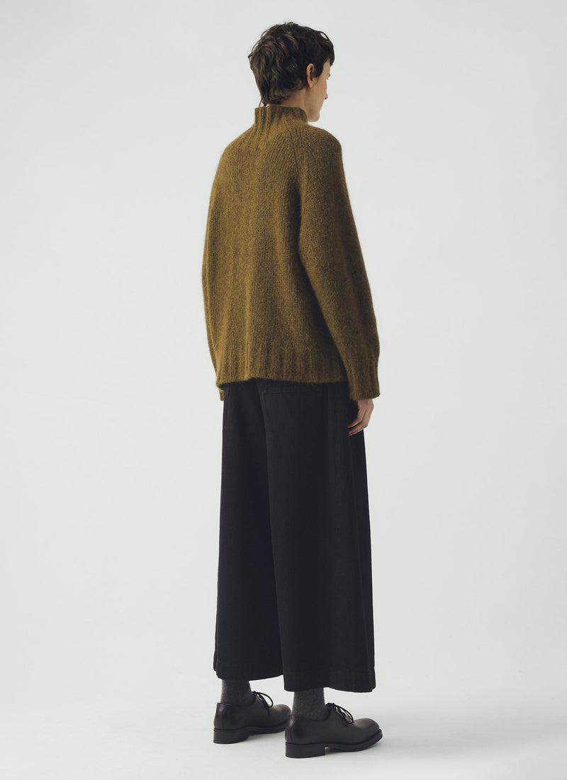 Lofty Alpaca High Neck Sweater | Olive