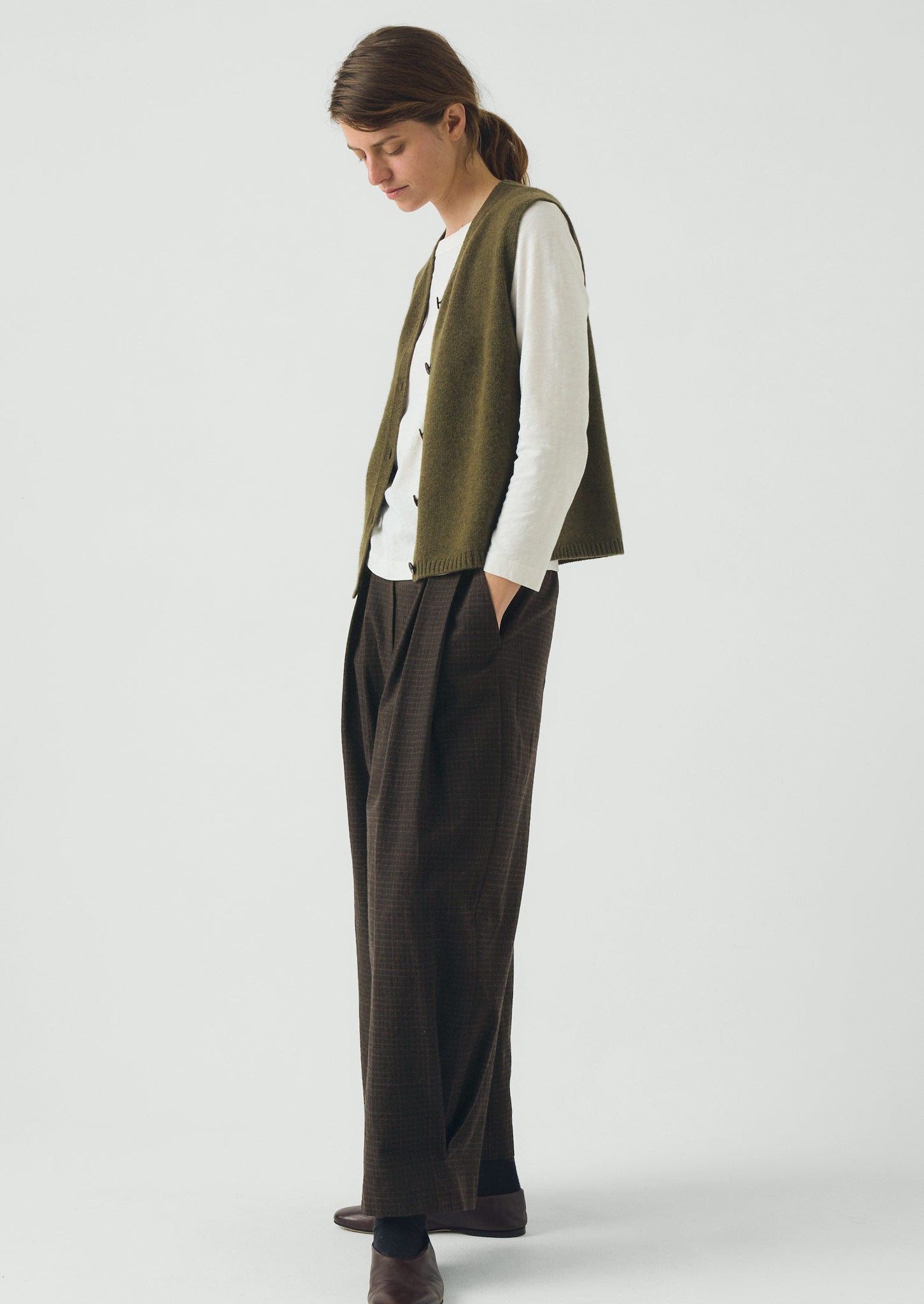 V Neck Wool Cashmere Tank | Olive Melange