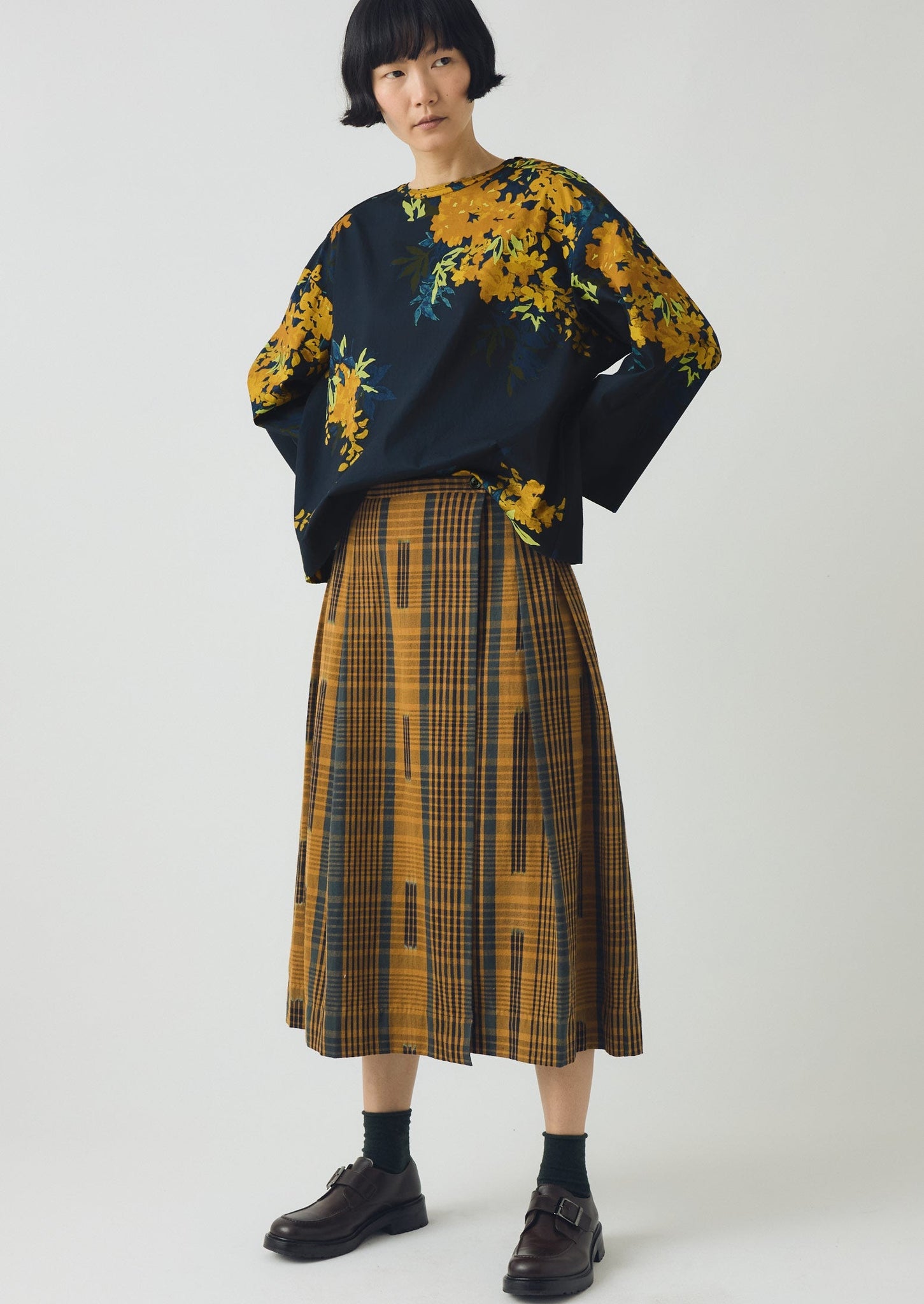 Space Dyed Check Wrap Skirt | Golden Brown