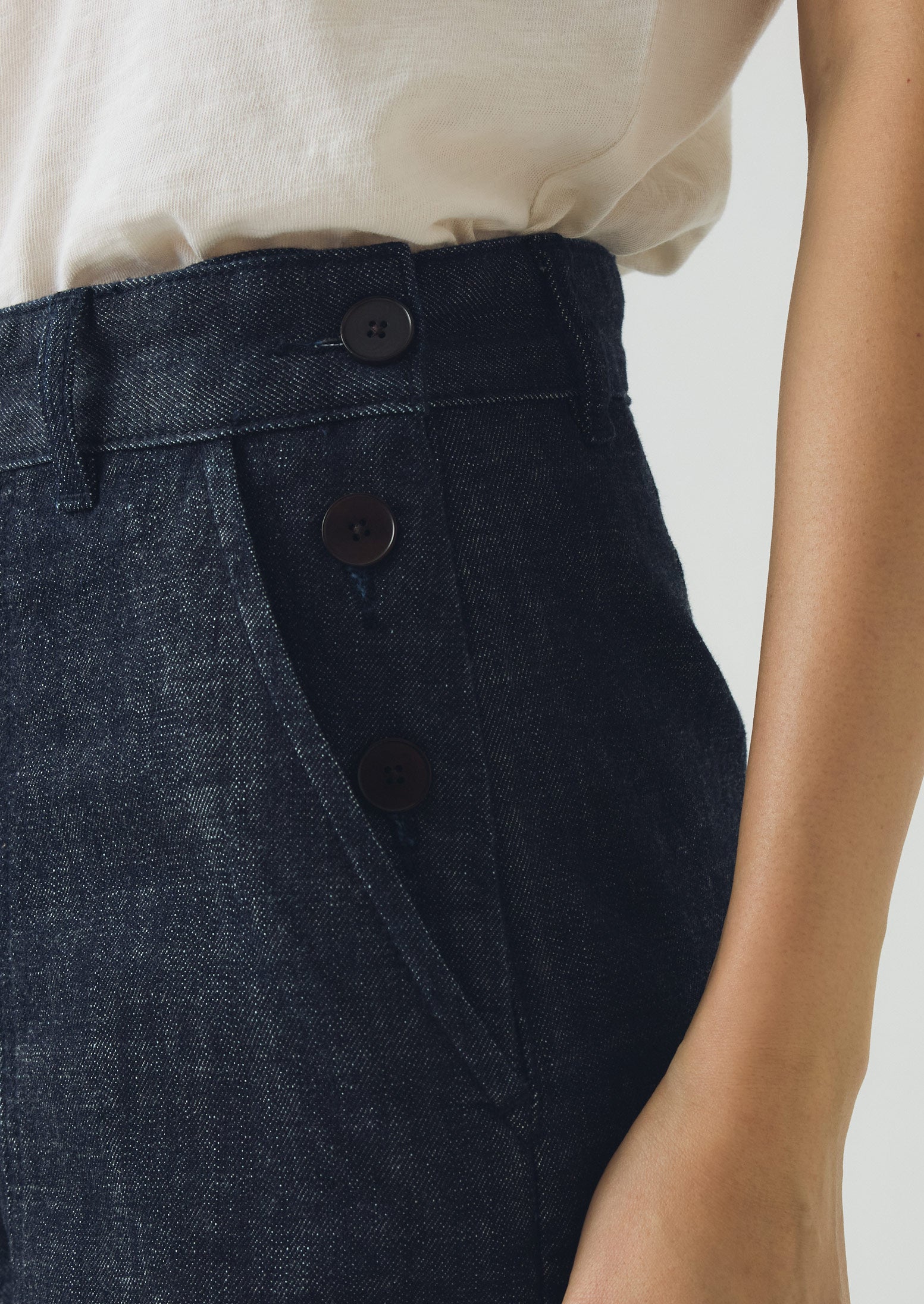Annie Denim Side Button Jeans | Indigo | TOAST