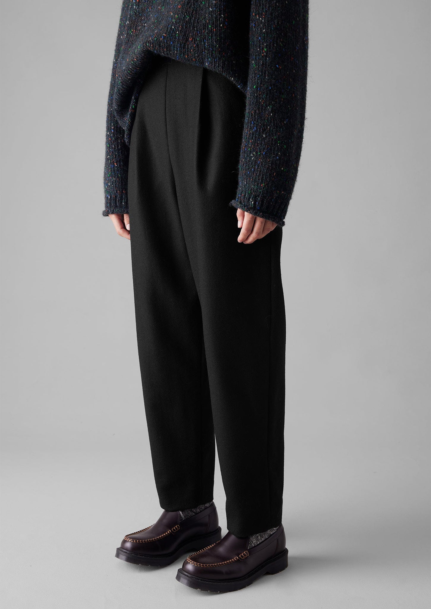 Wool Flannel Pleat Front Pants | Black