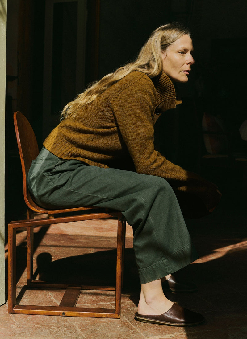 Cotton Canvas Pleat Front Pants | Dark Olive