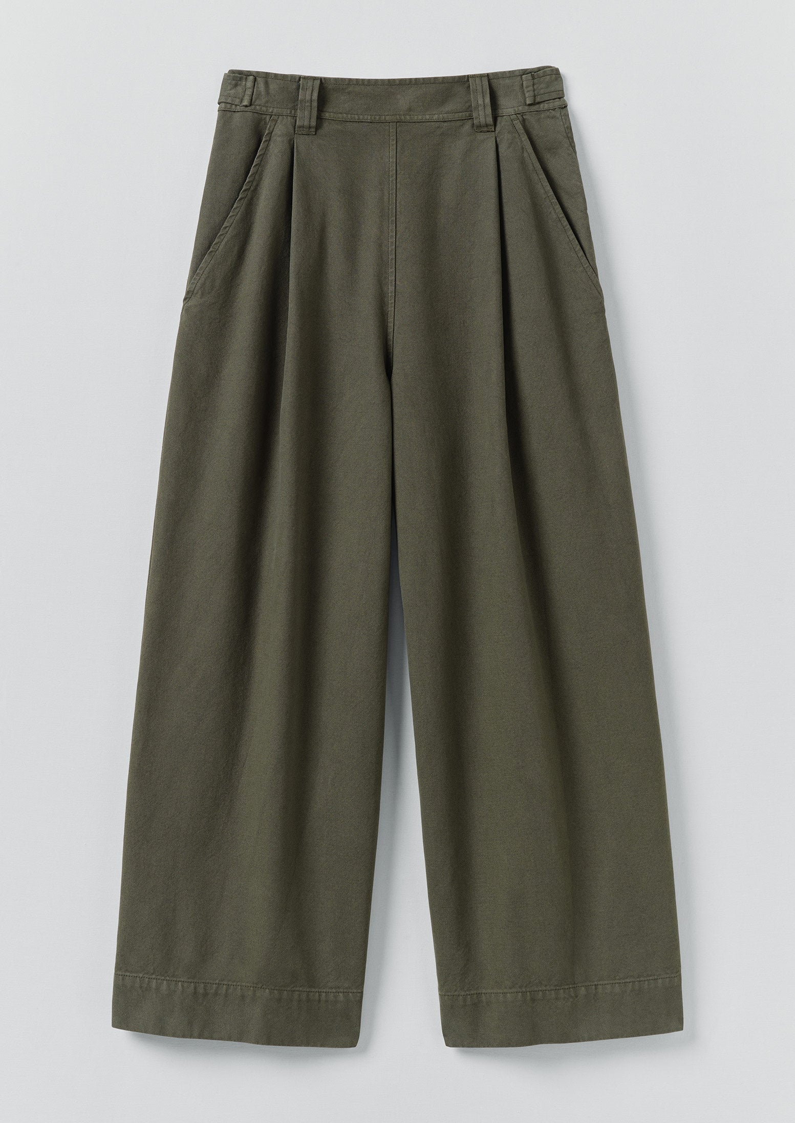 パンツ ATLAST&CO Lot.511 WIDE OLIVE Cotton Canvas Pleat Front Pants | Dark Olive | TOAST