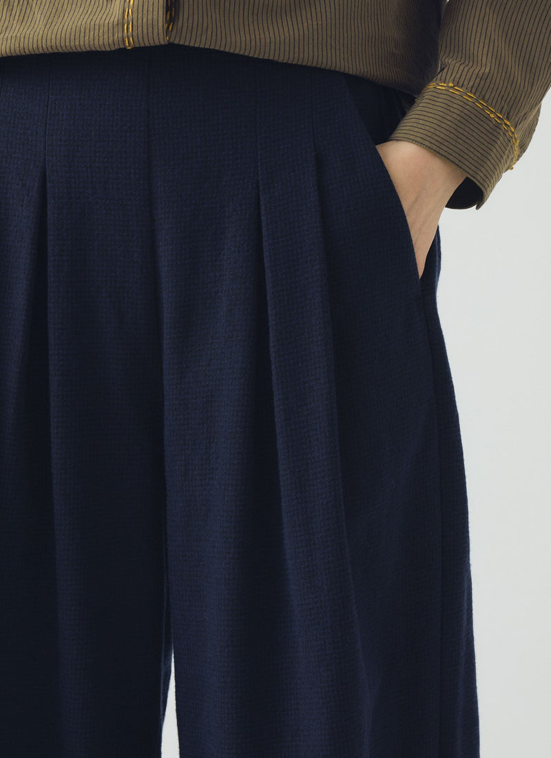 Corinne Cotton Wool Houndstooth Pants | Dark Navy