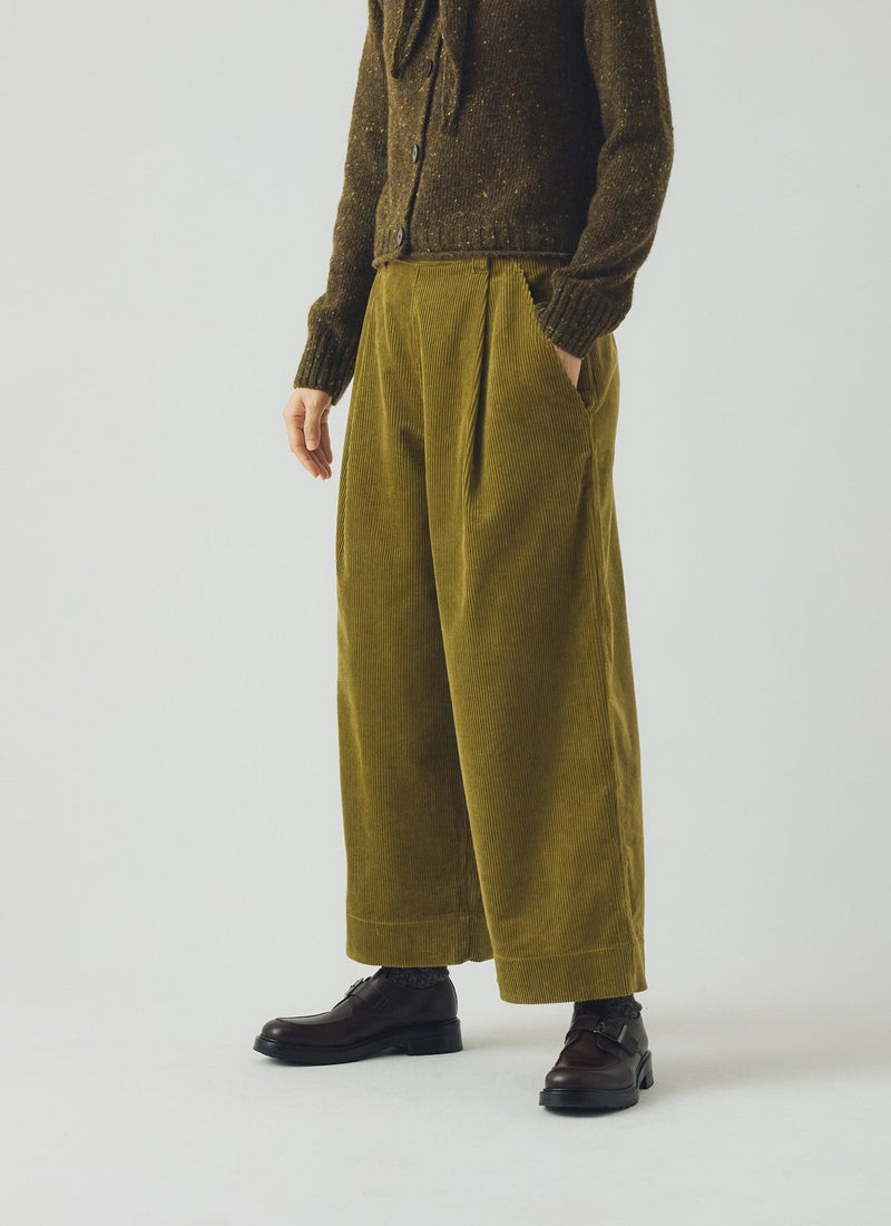 Organic Cord Pleat Front Pants | Antique Olive