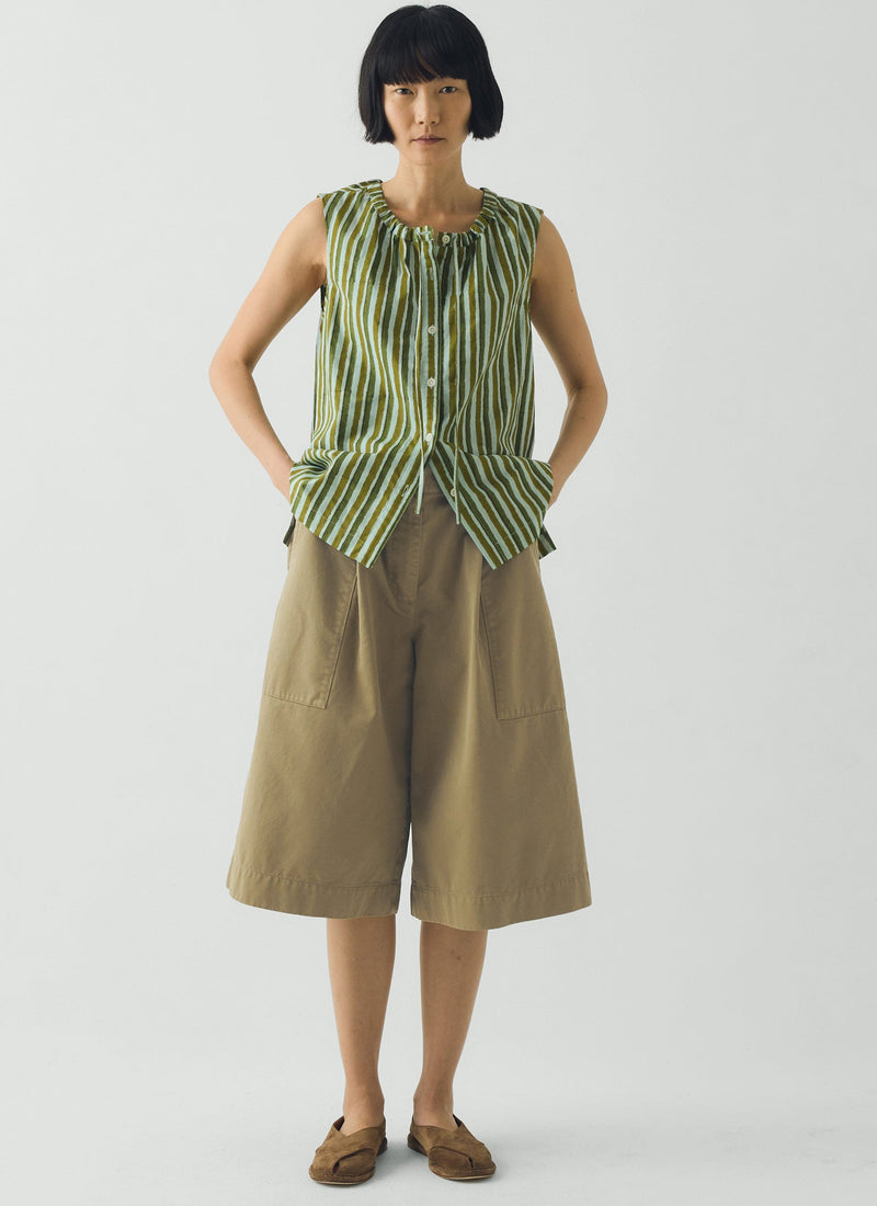 Pleated Cotton Twill Shorts | Olive Leaf