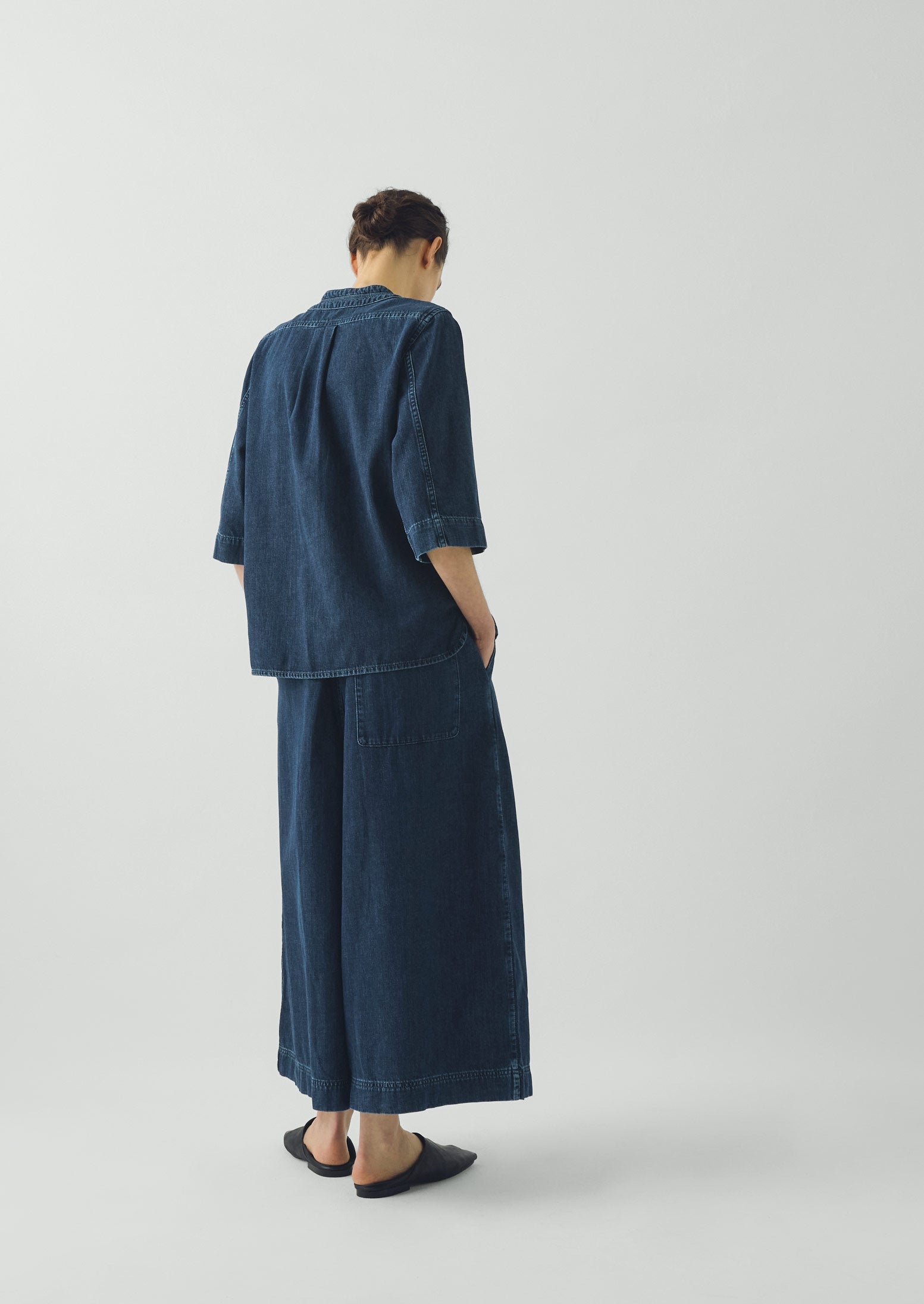 Indigo Denim Pull On Cropped Pants | Indigo | TOAST