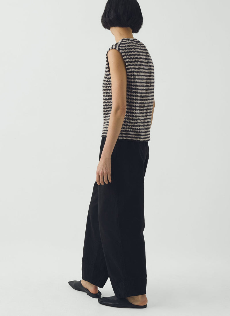 Sculpted Leg Brushed Cotton Canvas Pants | Black