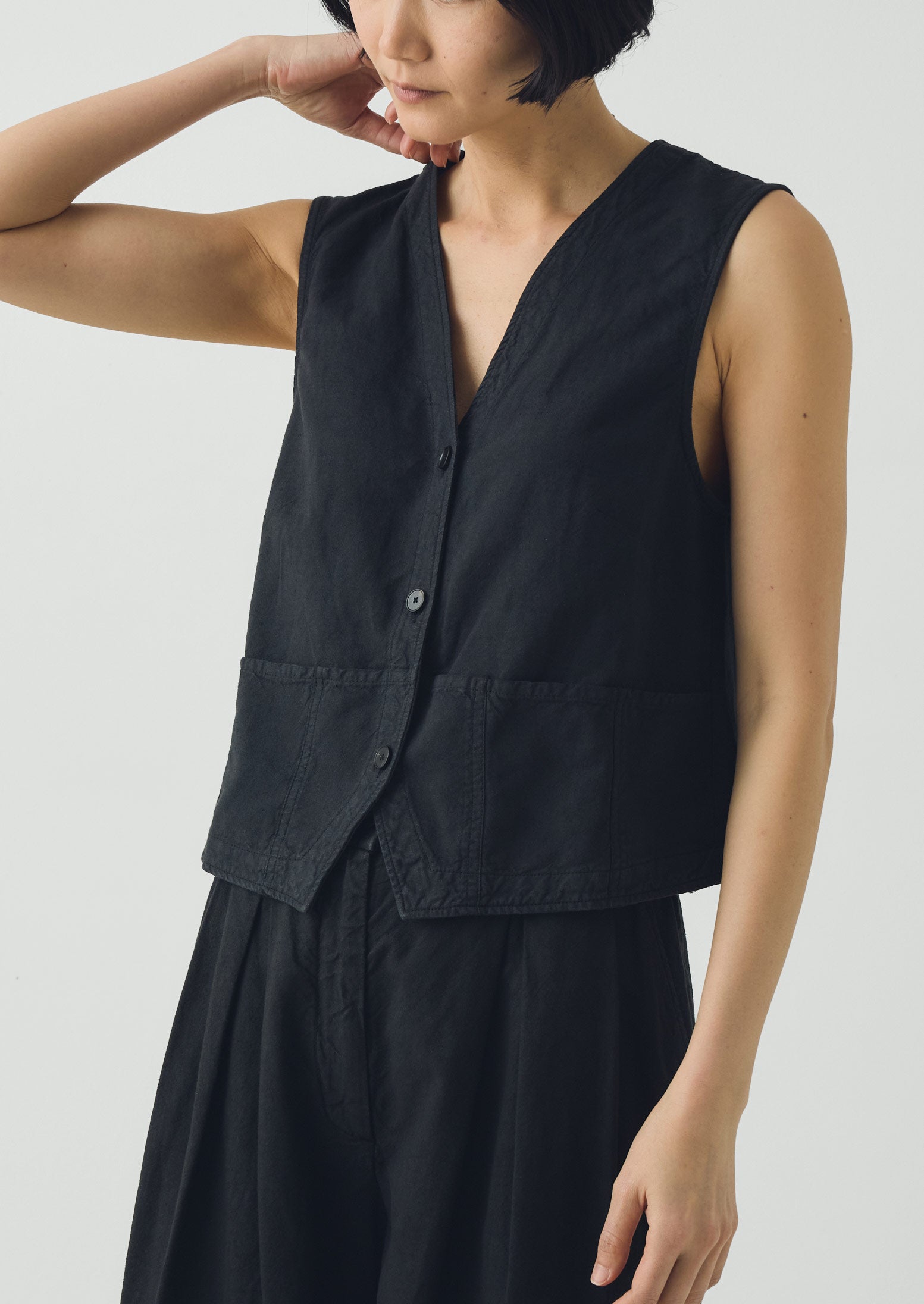 Cotton Linen Canvas Waistcoat Top | Soft Black | TOAST